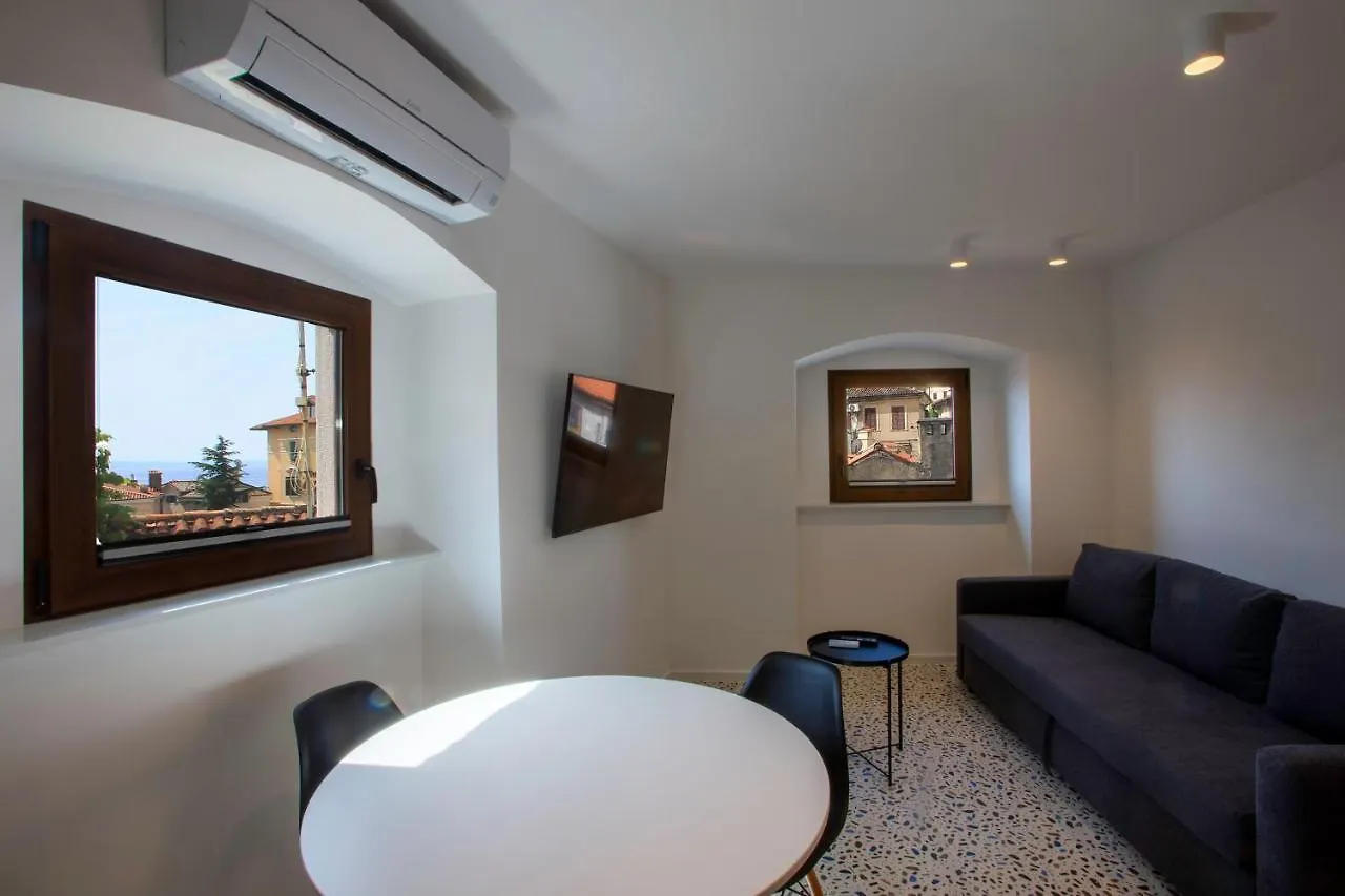 Villa Ula Premium Apartments ,Free Private Parking أوباتيا