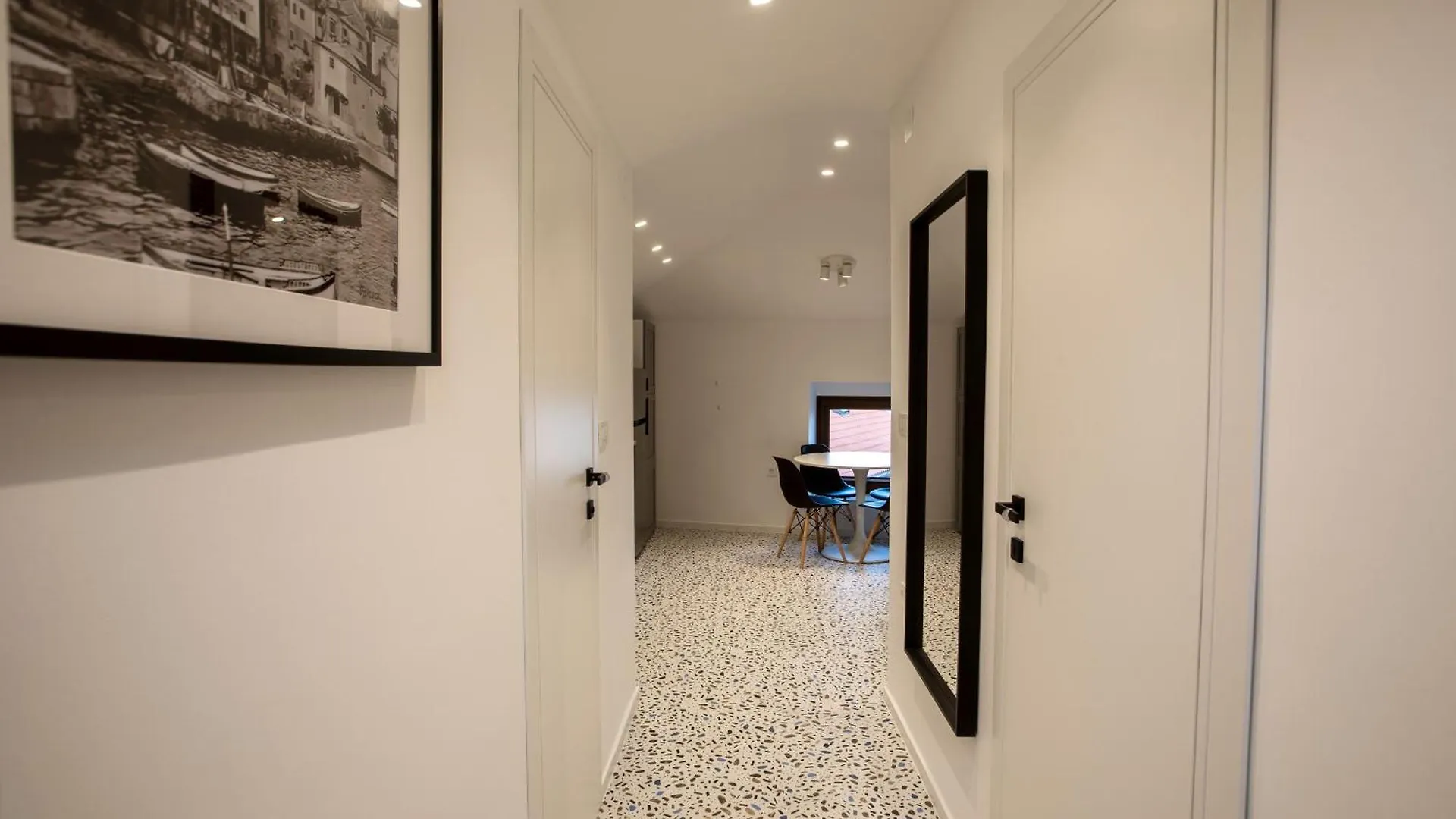 Villa Ula Premium Apartments ,Free Private Parking Abbázia 0*,