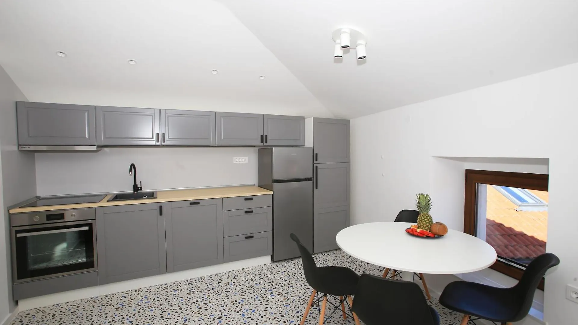 Villa Ula Premium Apartments ,Free Private Parking Abbázia