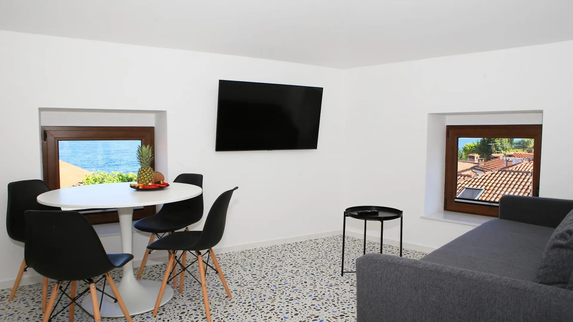 Villa Ula Premium Apartments ,Free Private Parking Abbázia