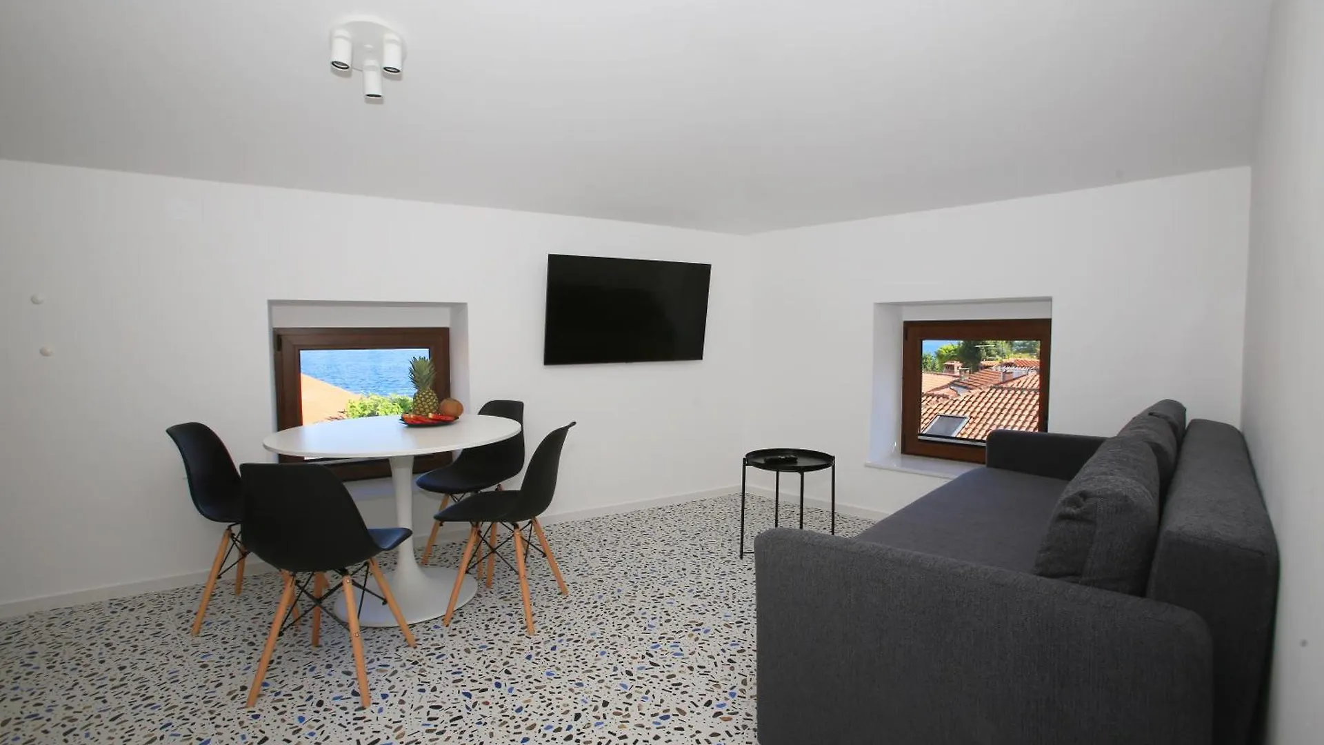 Villa Ula Premium Apartments ,Free Private Parking Abbázia