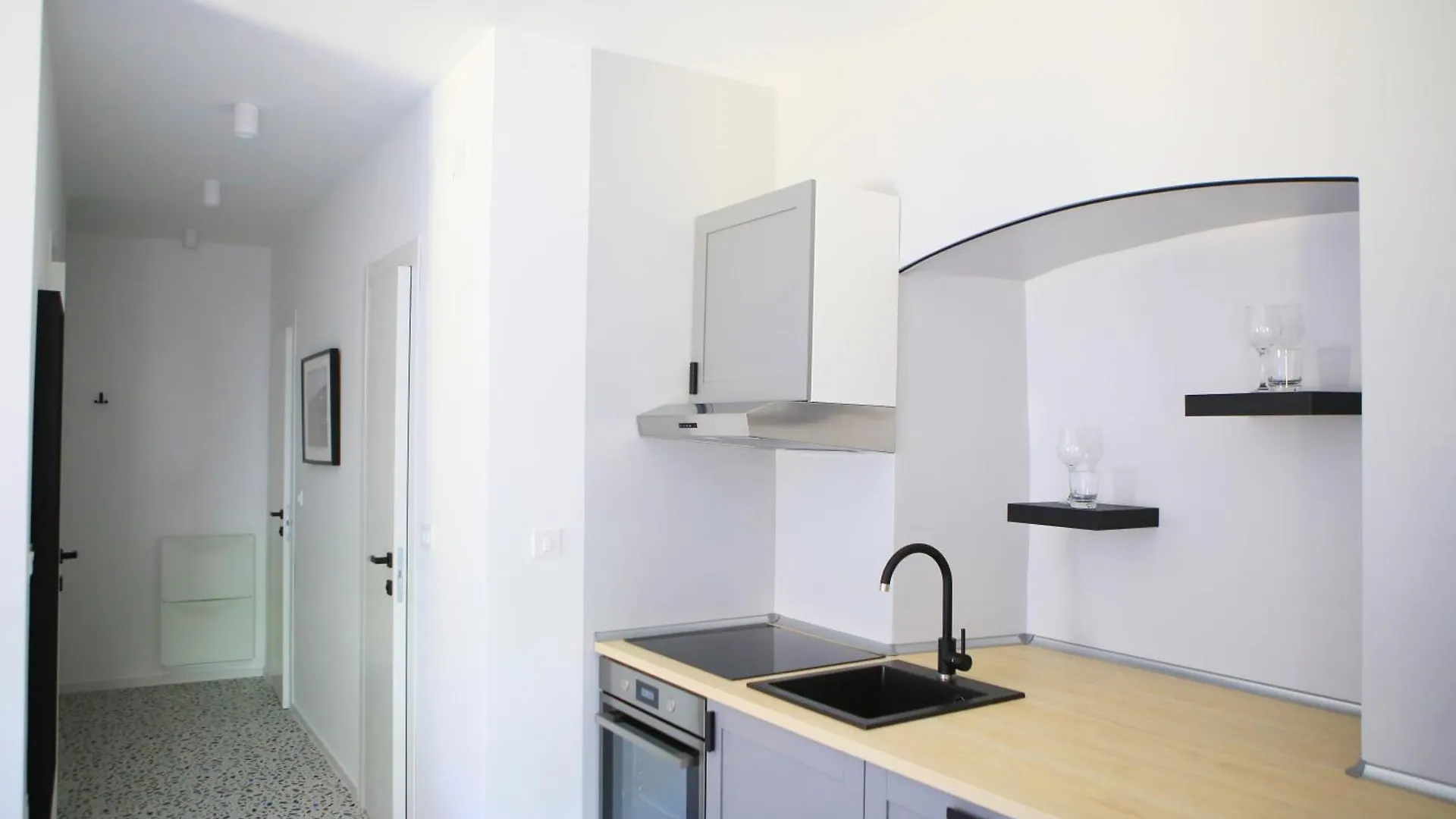 Villa Ula Premium Apartments ,Free Private Parking Abbázia